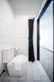 blu monkey hub and hotel ranong