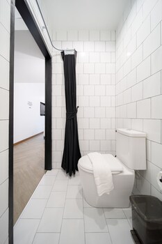 blu monkey hub and hotel ranong