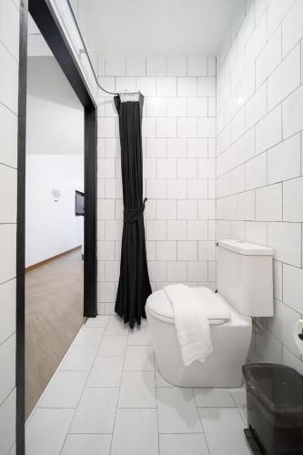 blu monkey hub and hotel ranong