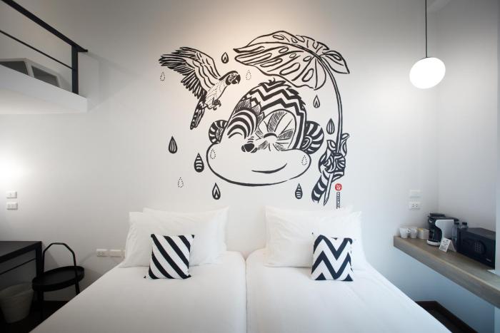 blu monkey hub and hotel ranong