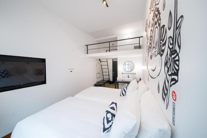 blu monkey hub and hotel ranong