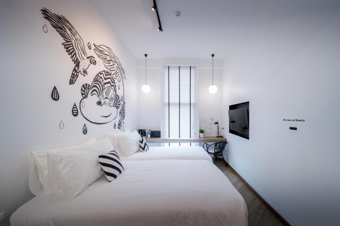 blu monkey hub and hotel ranong