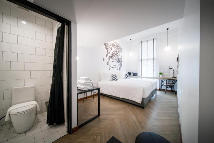 blu monkey hub and hotel ranong