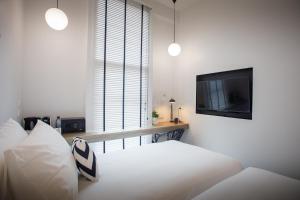 blu monkey hub and hotel ranong