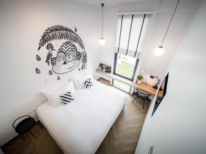 blu monkey hub and hotel ranong