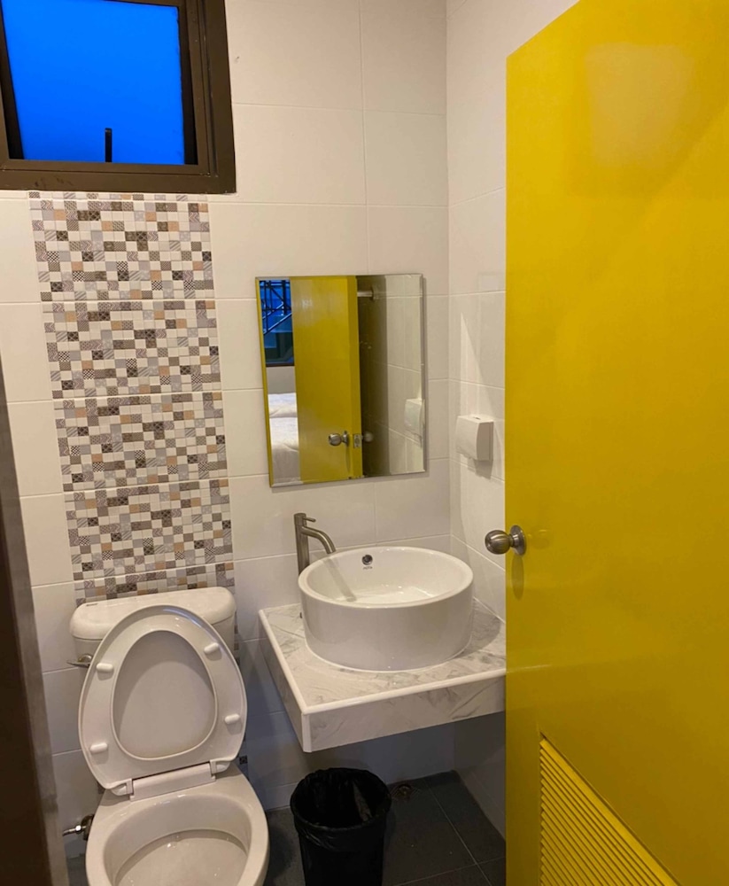 nandn house laem hin