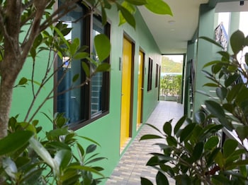 nandn house laem hin