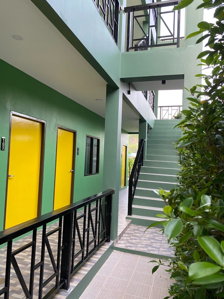 nandn house laem hin