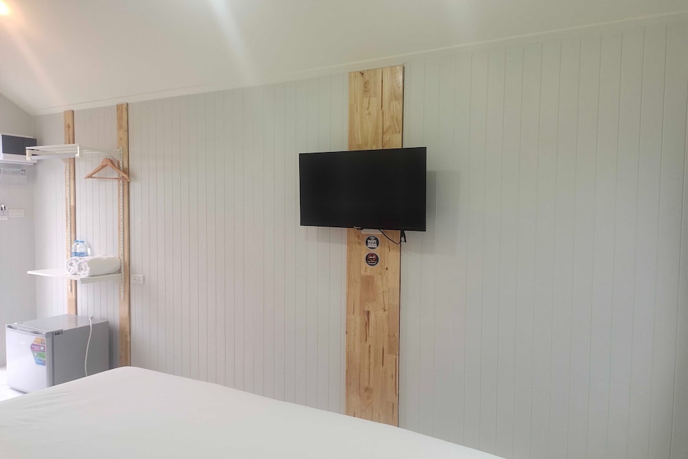 nandn house laem hin