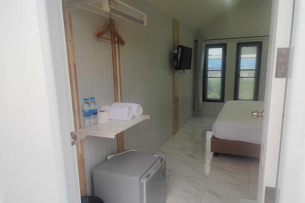 nandn house laem hin