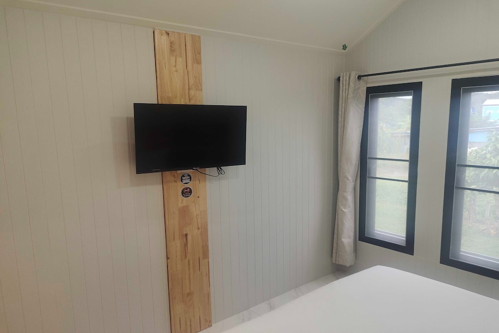 nandn house laem hin