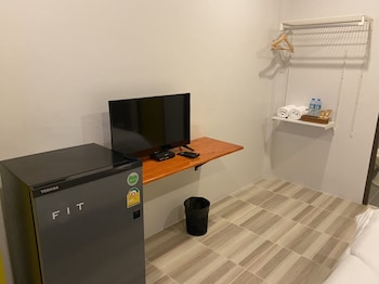 nandn house laem hin