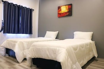 nandn house laem hin