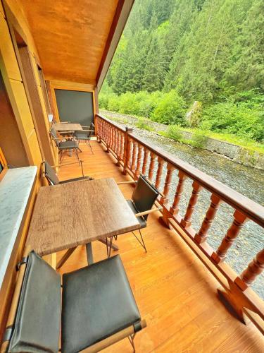 yesil irmak bungalow