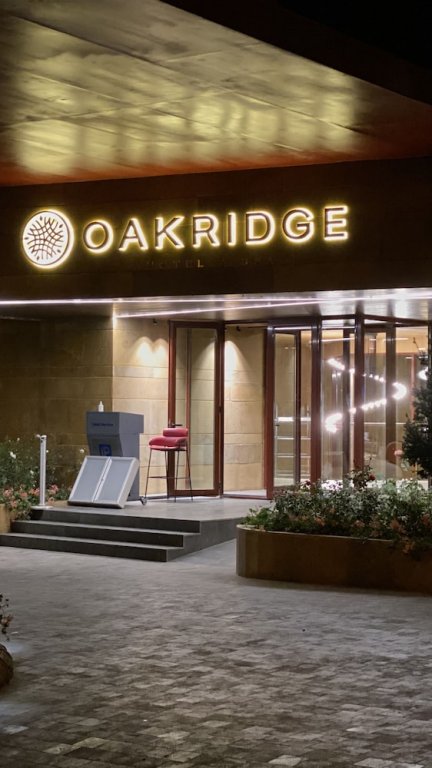 oakridge hotel and spa