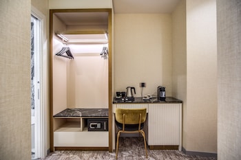 hotel zara