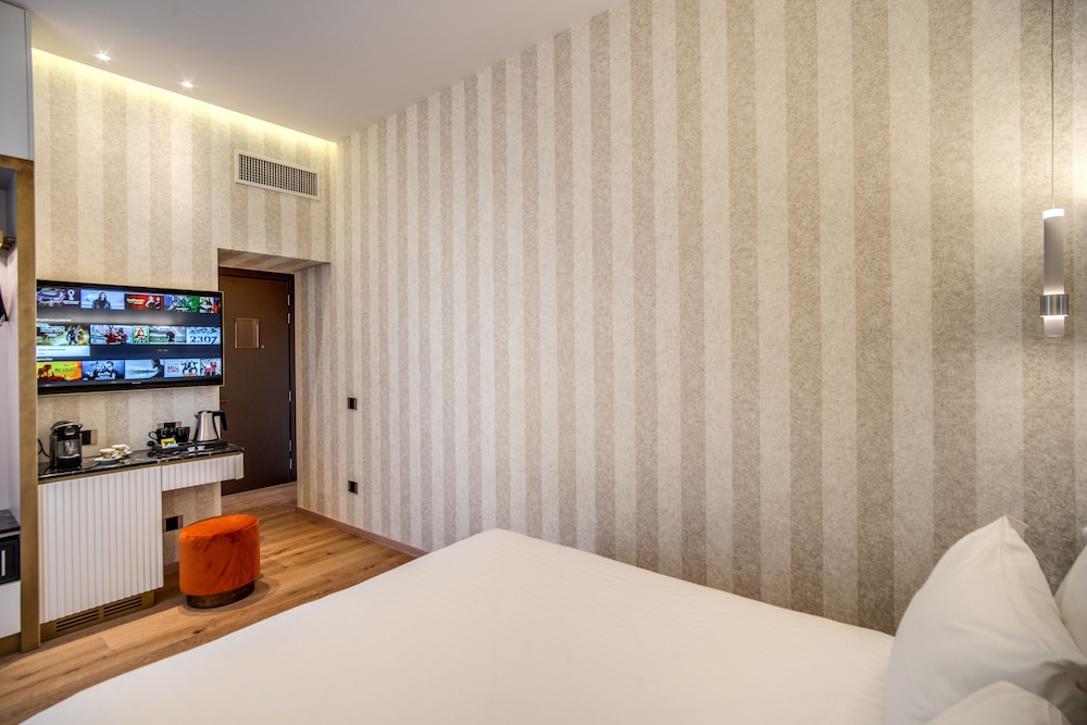 hotel zara