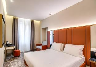 Hotel Zara,Near Trevi Fountain,3 star
