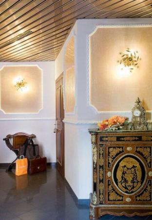 hotel zara