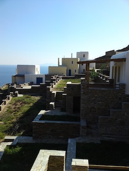 andros