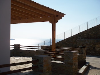 andros