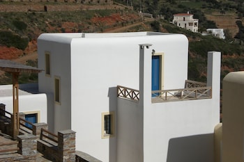 andros