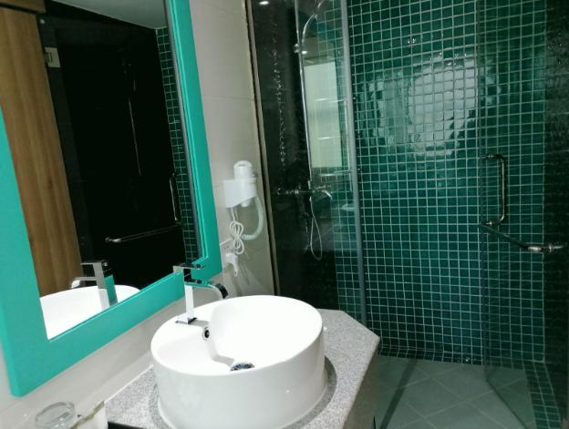 sanctuary hotel yangon