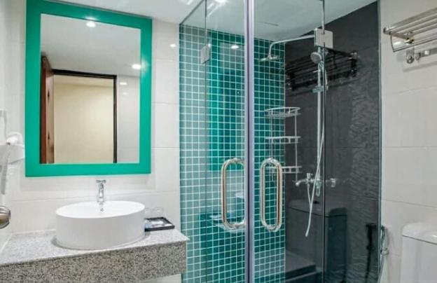 sanctuary hotel yangon