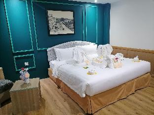 Sanctuary Hotel Yangon,,3 star