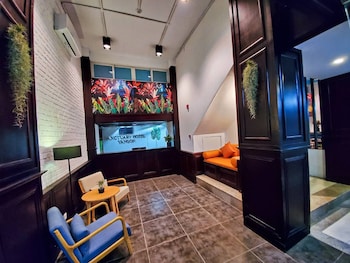 sanctuary hotel yangon