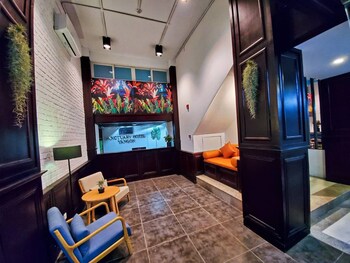 sanctuary hotel yangon