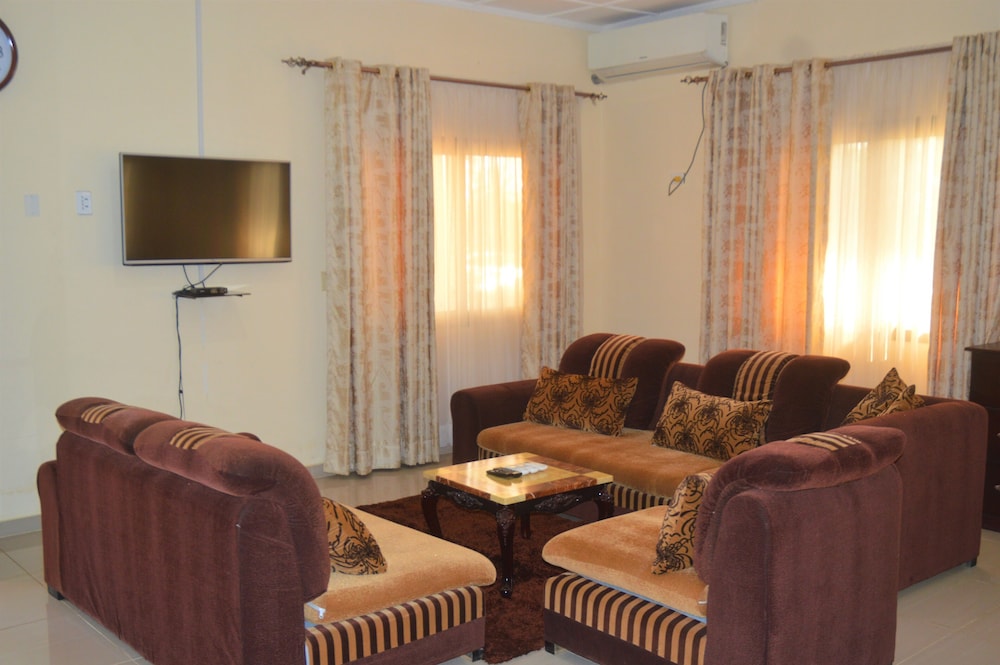 bojelene guest house