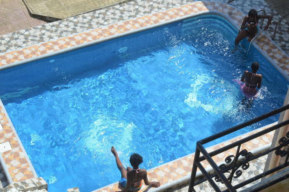 bojelene guest house