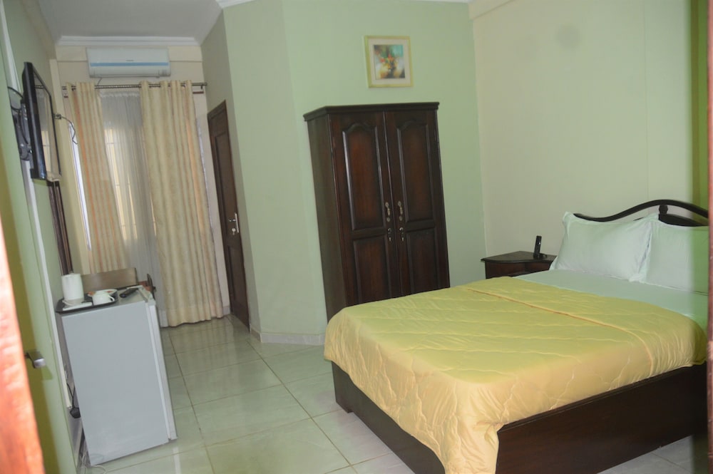 bojelene guest house