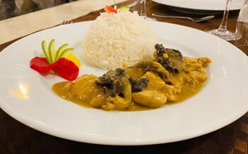 fly inn madagascar hotel