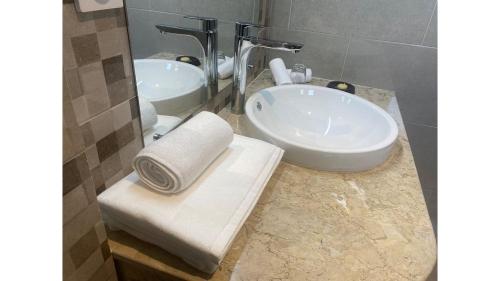 fly inn madagascar hotel