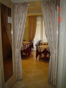hotel dina
