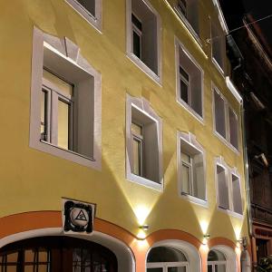 nurban apartments oldtown