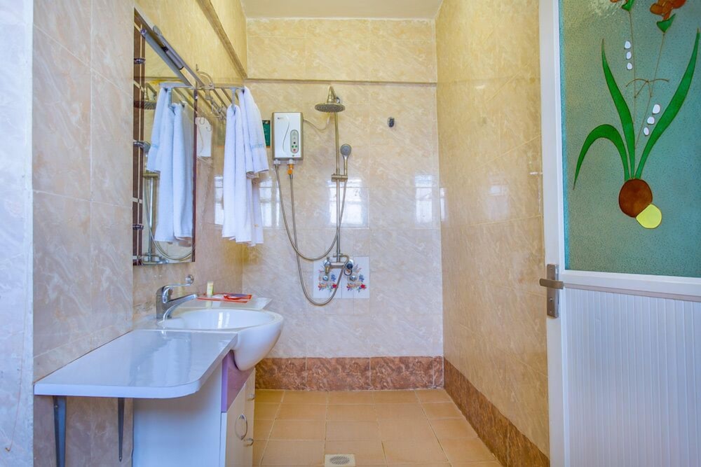 hotel nokras muranga