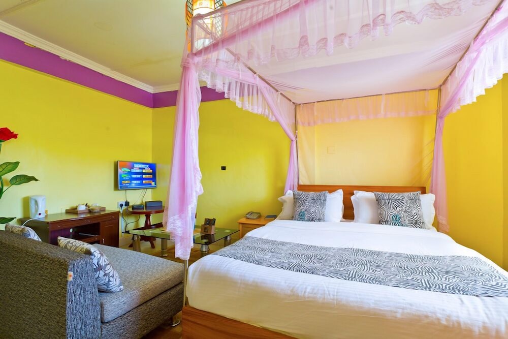 hotel nokras muranga