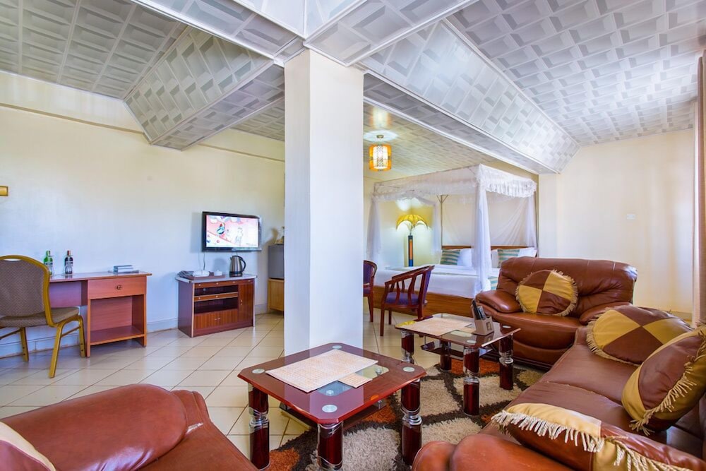 hotel nokras muranga