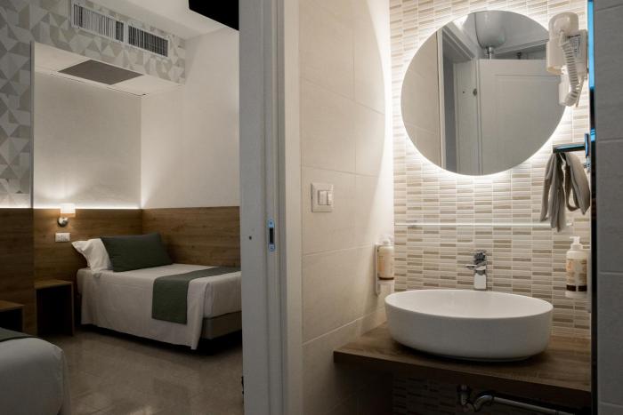 hotel pacific roma