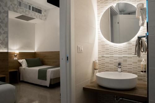 hotel pacific roma