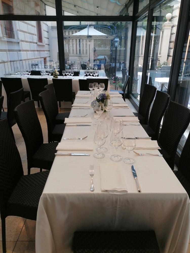 rose garden palace by omnia hotels