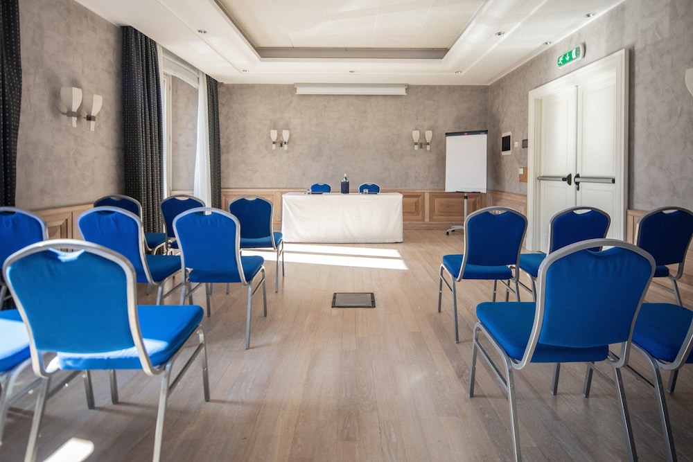 rose garden palace by omnia hotels