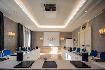 rose garden palace by omnia hotels