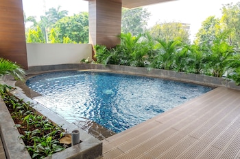 Capitol Suites Apartment,,1 star