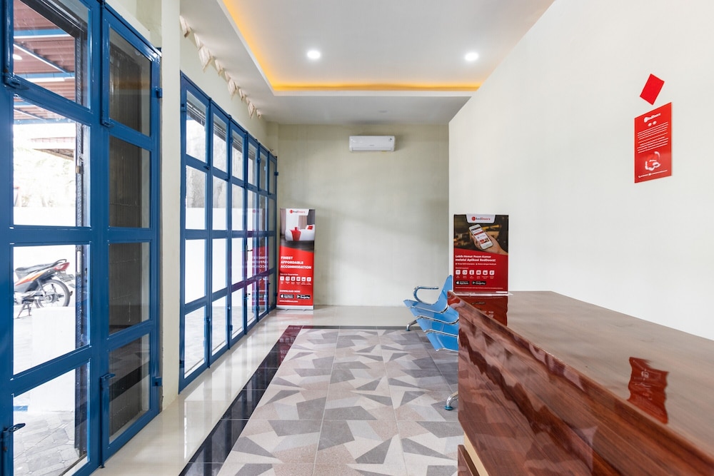 reddoorz near medan amplas