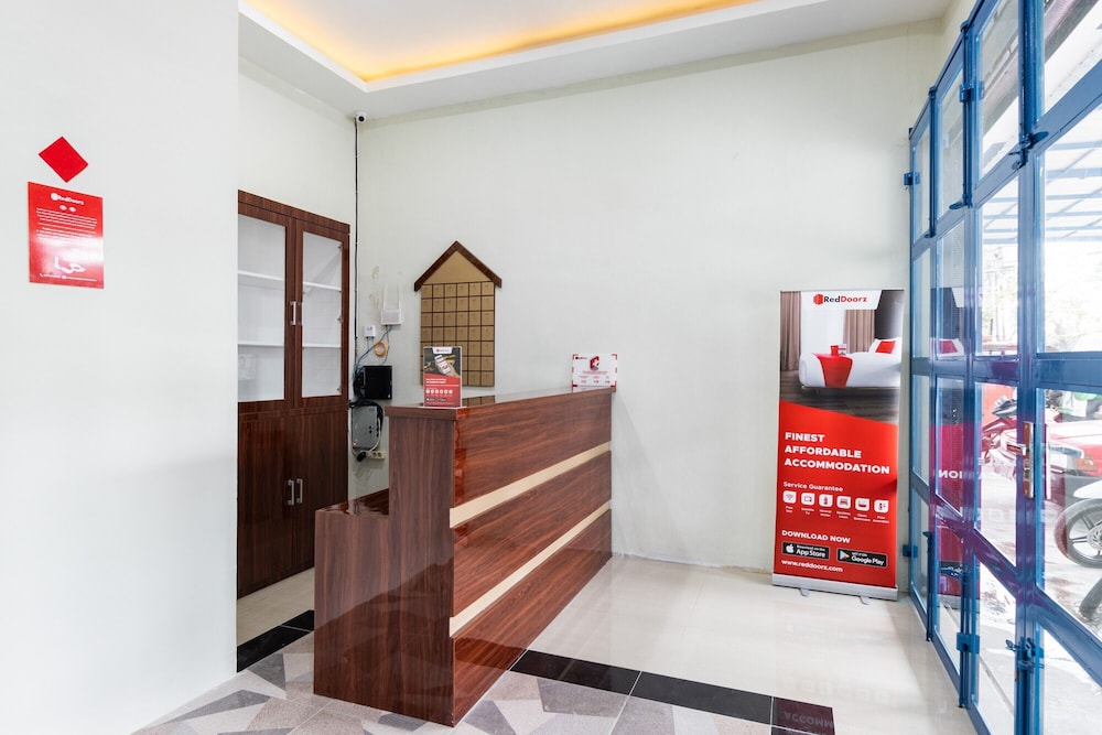 reddoorz near medan amplas