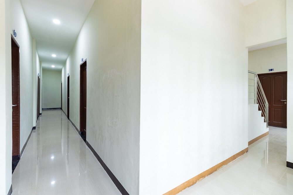 reddoorz near medan amplas